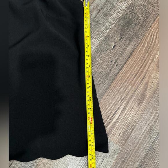 J.Crew Black Scallop Hem Sleeveless Straight Neck Lined Camisole Tank Top Size 6 - Picture 7 of 9